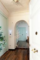 Holiday Lux Boutique Room