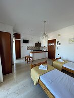 Aeolos Apartments
