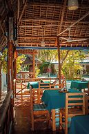 Tuna Nungwi Beach Bungalow