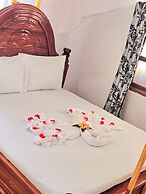 Tuna Nungwi Beach Bungalow