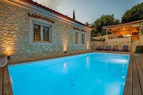 Villa Lithos in Paxi