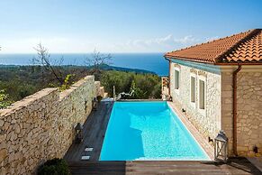 Villa Lithos in Paxi