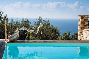 Villa Lithos in Paxi