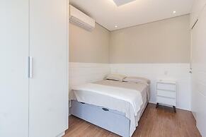 Excelente Cobertura Jurerê com Jacuzzi