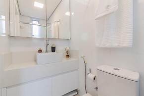 Excelente Cobertura Jurerê com Jacuzzi