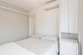 Excelente Cobertura Jurerê com Jacuzzi