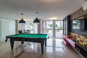 Excelente Cobertura Jurerê com Jacuzzi