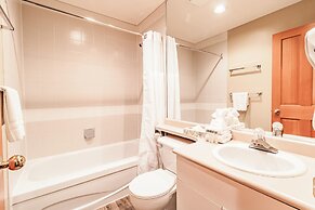 Whistler Vacation Club Lake Placid Lodge - 311