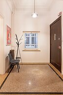 Historic 2BR Oasis in Kolonaki