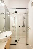 Historic 2BR Oasis in Kolonaki