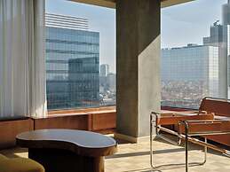 The Standard Brussels