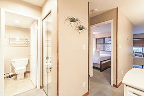 Whistler Vacation Club Lake Placid Lodge - 103