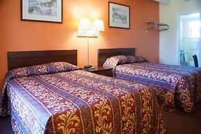 NASSAU HOLIDAY MOTEL