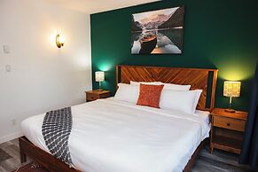 Tofino Oceanfront Hotel Suite