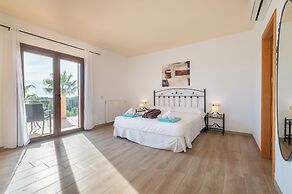 Son Sampoli Suites Adults Only by MHR