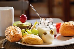 Son Sampoli Suites Adults Only by MHR