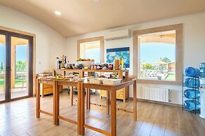 Son Sampoli Suites Adults Only by MHR