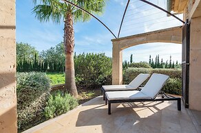 Son Sampoli Suites Adults Only by MHR