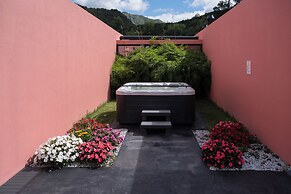 Canto's Green Garden & SPA