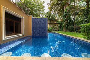 - Casa Zafiro 7 Bedrooms Private Pool