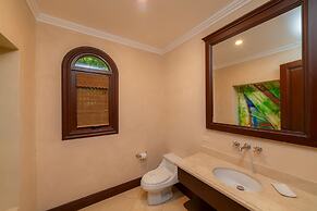 - Casa Zafiro 7 Bedrooms Private Pool