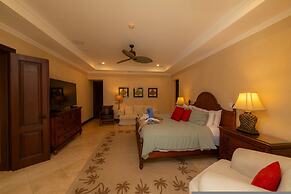 - Casa Zafiro 7 Bedrooms Private Pool