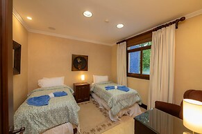 - Casa Zafiro 7 Bedrooms Private Pool