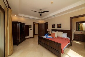 - Casa Zafiro 7 Bedrooms Private Pool