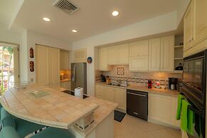 Bella Vista 3C - 3 bdr 3 1 2 Bath Ocean View