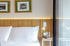 Piscina-academia-AC-Brazilian Corner