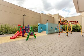 Piscina-academia-AC-Brazilian Corner