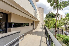 Piscina-academia-AC-Brazilian Corner