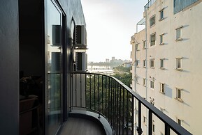 Luxe Paradise Suites Hotel  To Ngoc Van