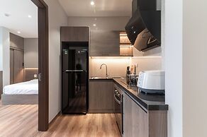 Luxe Paradise Suites Hotel  To Ngoc Van