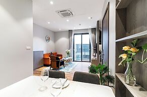 Luxe Paradise Suites Hotel  To Ngoc Van