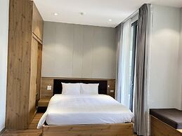Luxe Paradise Suites Hotel  To Ngoc Van