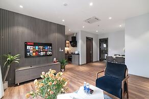 Luxe Paradise Suites Hotel  To Ngoc Van