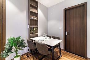 Luxe Paradise Suites Hotel  To Ngoc Van