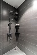 Luxe Paradise Suites Hotel  To Ngoc Van