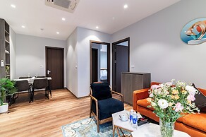 Luxe Paradise Suites Hotel  To Ngoc Van