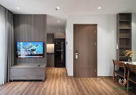 Luxe Paradise Suites Hotel  To Ngoc Van