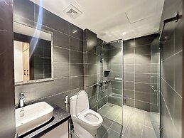 Luxe Paradise Suites Hotel  To Ngoc Van