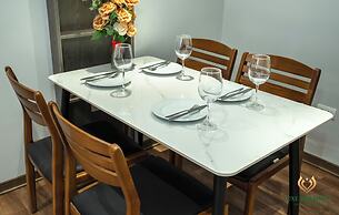 Luxe Paradise Suites Hotel  To Ngoc Van