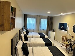 Taksim Casavilla Hotel