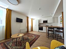 mg4 Apartments