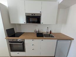 mg4 Apartments