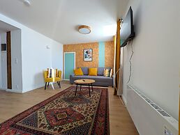 mg4 Apartments
