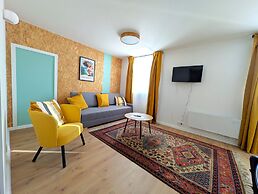 mg4 Apartments