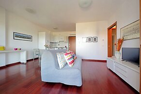 Modern Flat with terrace near Eataly