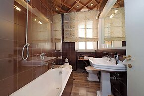 YCH Incantevole casa a Fontana di Trevi